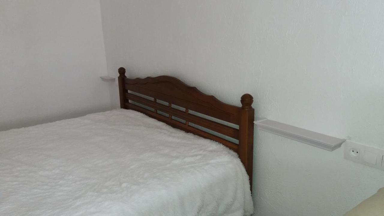 Vladimirskie Apartamenty In Center Of Брест Екстериор снимка